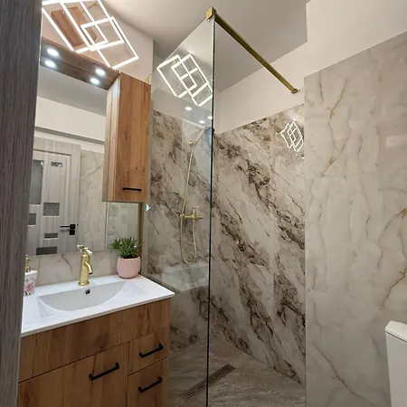 Inspirenest Iulius Mall クルージュ＝ナポカ