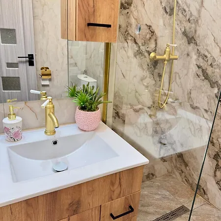 Inspirenest Iulius Mall Appartement *